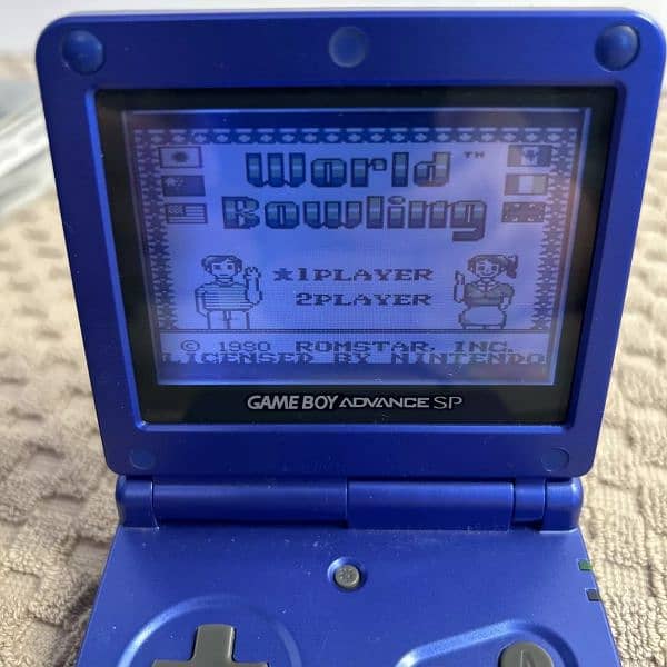 Nintendo Game Boy Advance SP 2