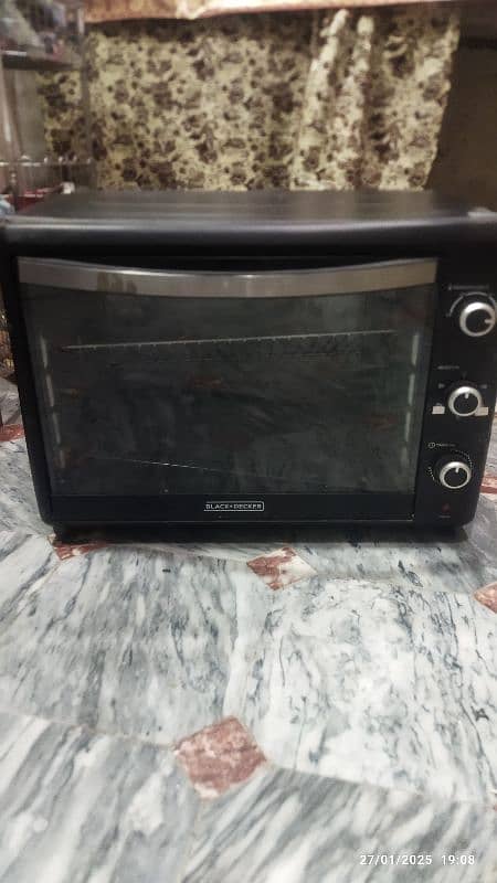 black & Decker backing oven call or whatsapp 03348652875 0