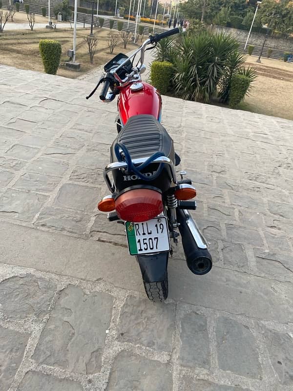 Honda cg125 2018  model first owner total janwan 4