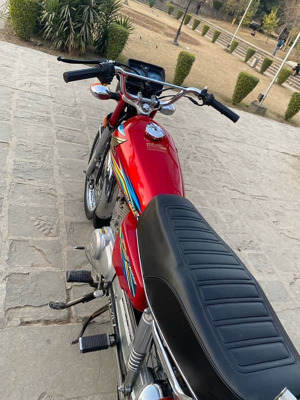 Honda cg125 2018  model first owner total janwan 9