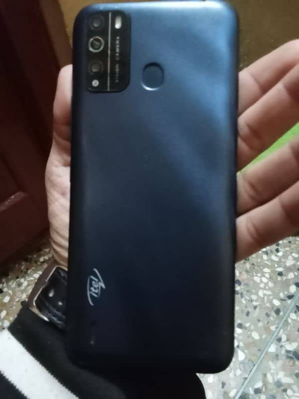 itel vision1pro 3/32 Android version 10 4G 0