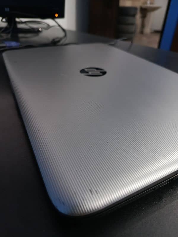 hp core i3 7th generation laptop 1