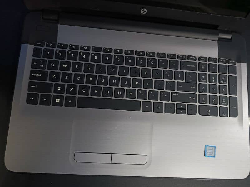 hp core i3 7th generation laptop 10