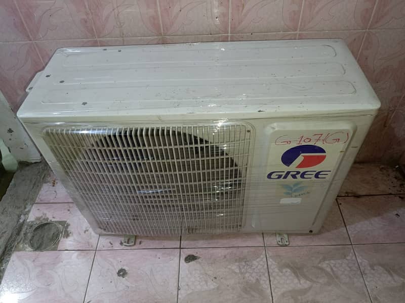 Gree 1.5 ton dc inverter GG107G (0306=4462/443) claassyyseet 5