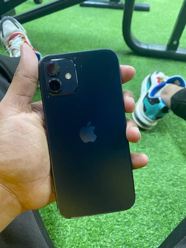 IPHONE 12 NON PTA 1