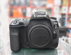 Canon 5d Mark IV Full frame body Only (HnB Digital)