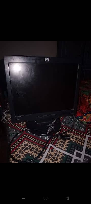 HP monitor 1