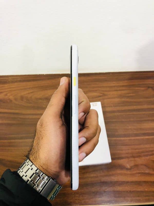 Google Pixel 3a XL ( Non-Pta ) With Box 3