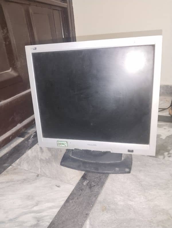 lcd 16 inch 2