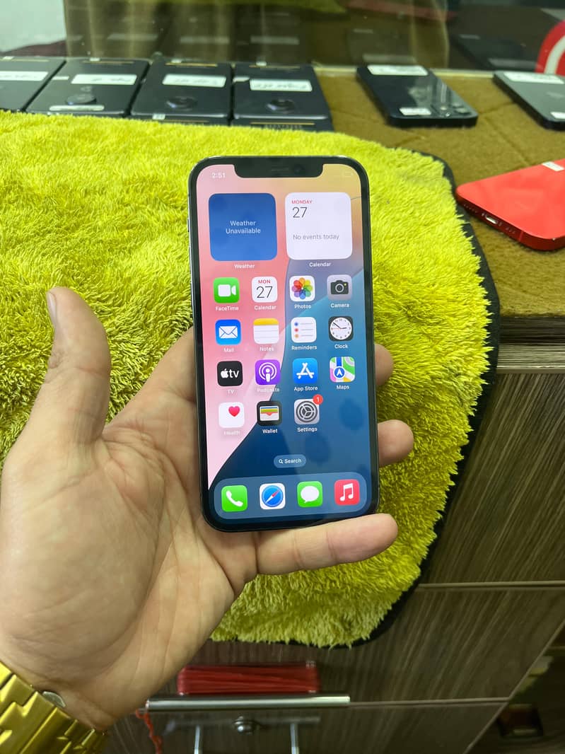 iPhone 12 pro | 256gb | PTA 1