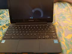 HP Chrome laptop for sale like new brought from USA