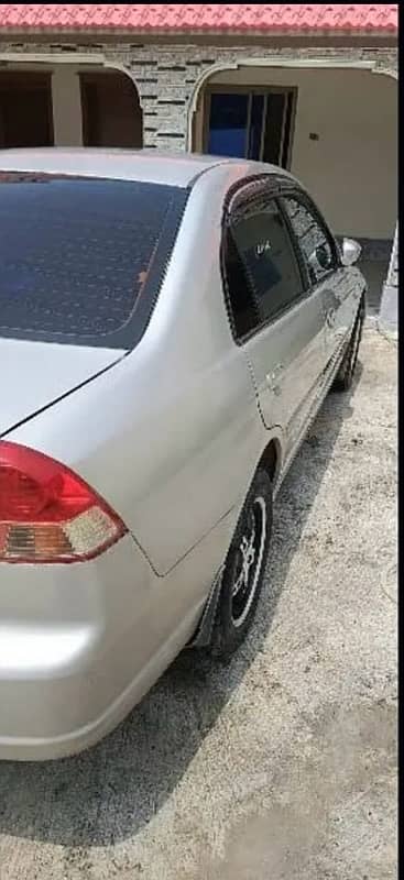 Honda Civic EXi 2005 7