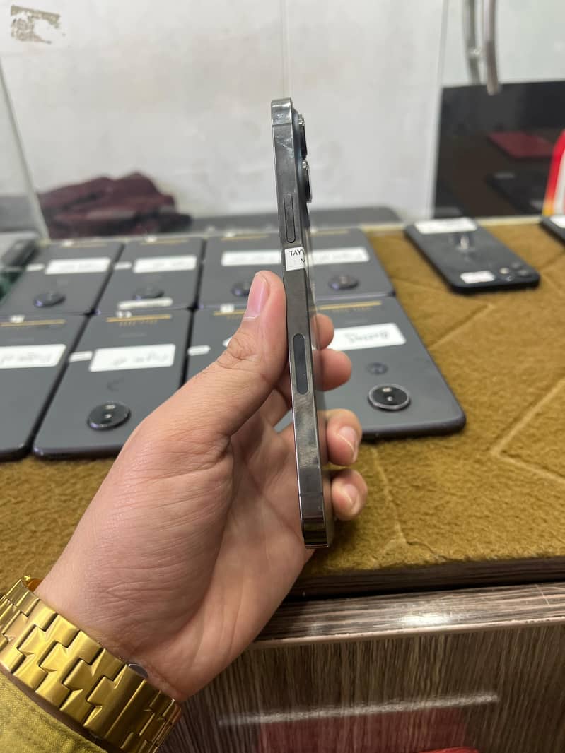 iPhone 13 Pro Max | 128gb | JV 5