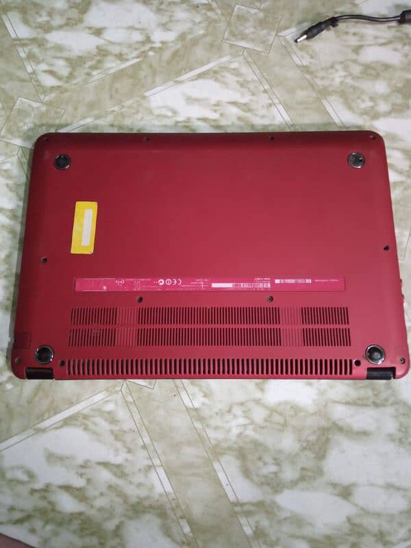 hp laptop cor i5 3rd generation urgent sale 4