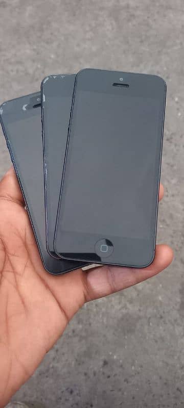 iphone5 non pta all ok all original in cheap price limited offer 0