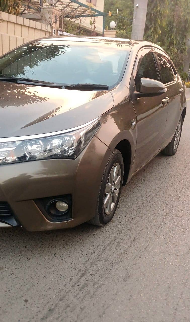 Toyota Corolla Altis 2016 6