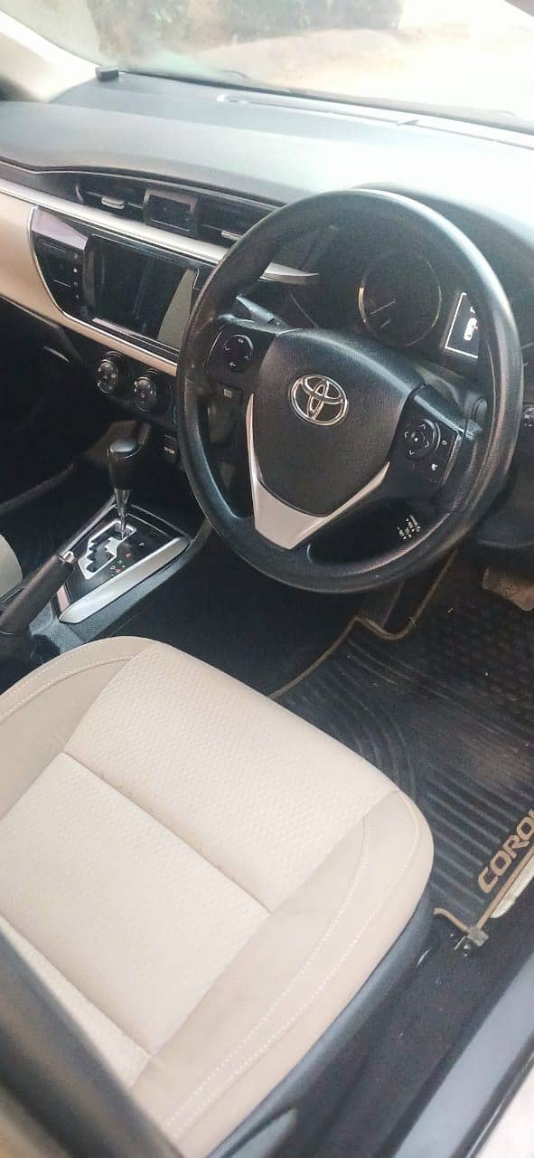 Toyota Corolla Altis 2016 8