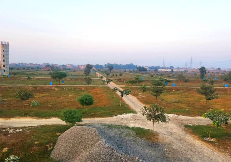 5 Marla Possession Ready Plots For Sale On 2.5 Years Easy Monthly Instalments In Zaamin City Lahore 5