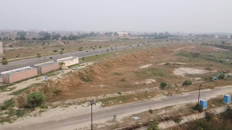 5 Marla Possession Ready Plots For Sale On 2.5 Years Easy Monthly Instalments In Zaamin City Lahore 24