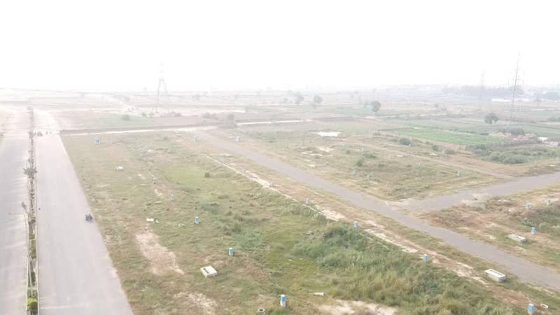 5 Marla Residential Plots For Sale on 2.5 Year Monthly Instalments with Possession on Booking Price in Zaamin City Lahore 12