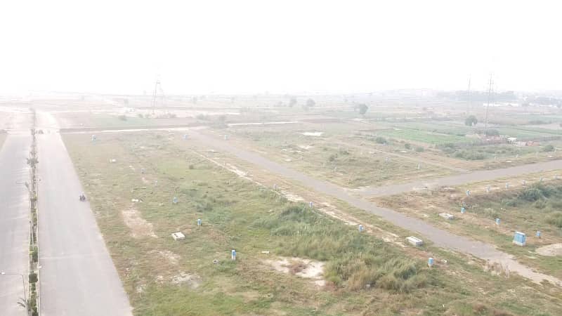 5 Marla Residential Plots For Sale on 2.5 Year Monthly Instalments with Possession on Booking Price in Zaamin City Lahore 15