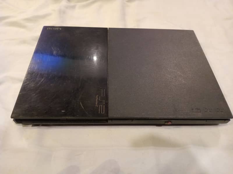 Ps2 gaming console 0