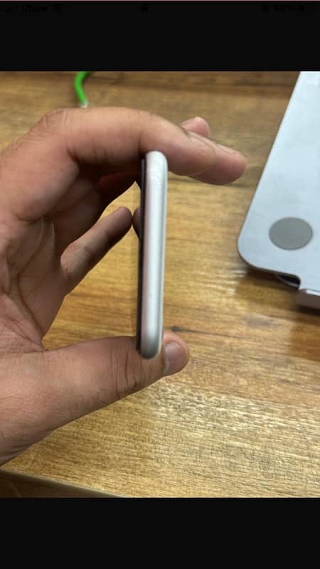 Iphone SE 2020 Dual PTA approved 5