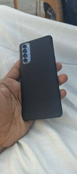 Oppo Reno 4 Pro 2