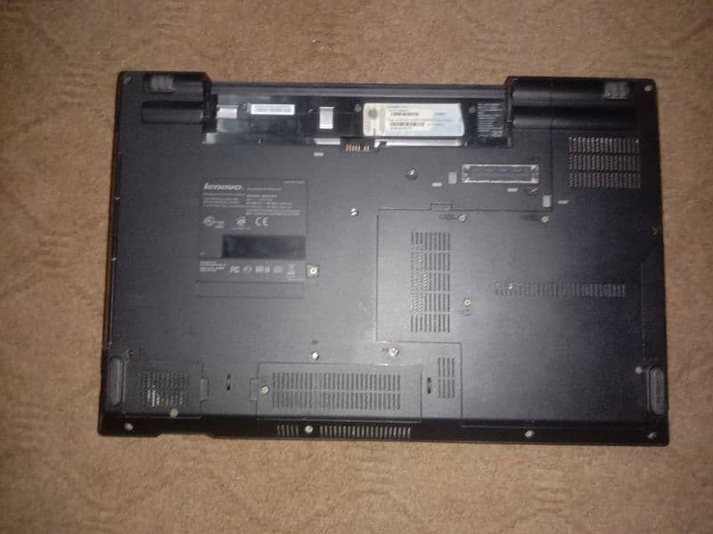 Lenovo Thinkpad Laptop 4 Gb ram 320 Hardisk read add 3