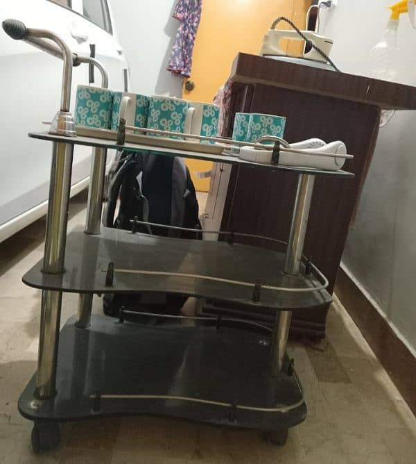 Selling Tea Trolley 2