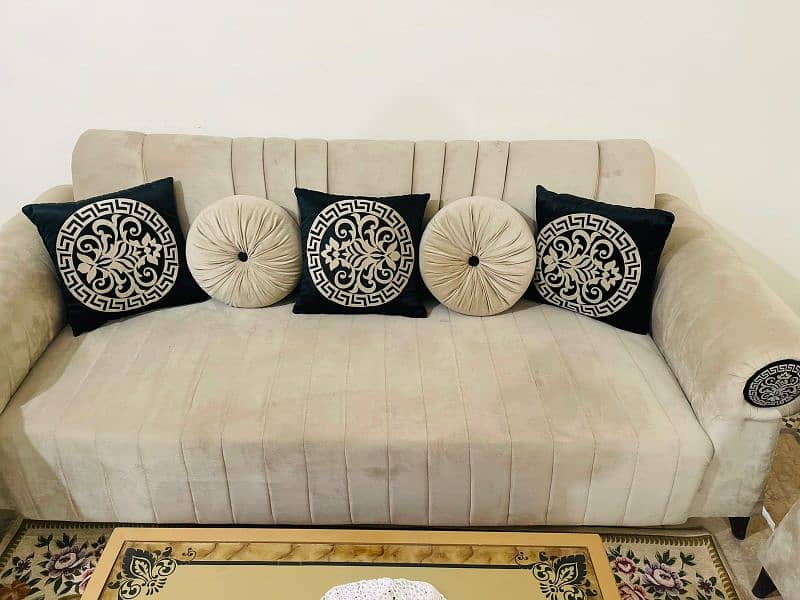 7 Seater Sofa With 1 Front Table 5