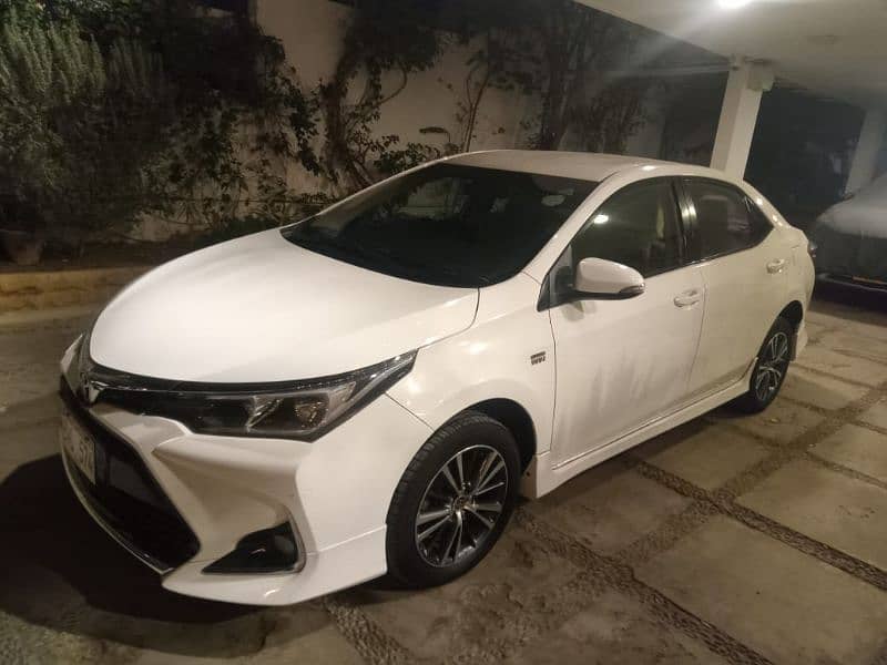 Toyota Corolla Altis 2022 4