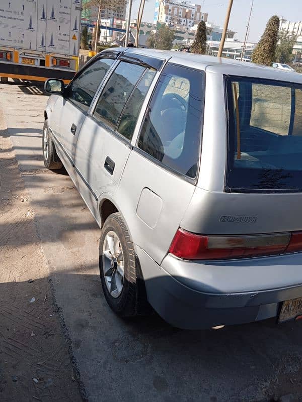 Suzuki Cultus VXL 2001 5