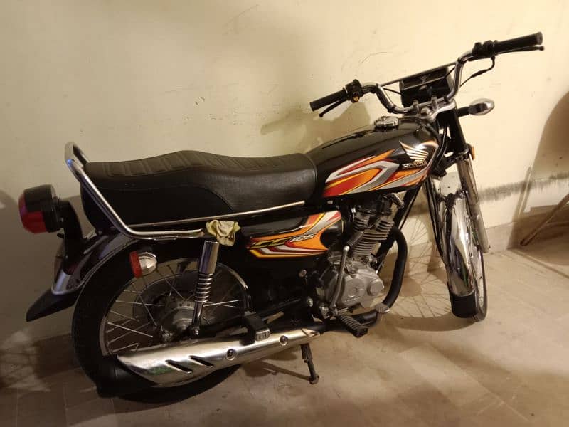 ATLAS HONDA CG-125 2022 MODEL 2