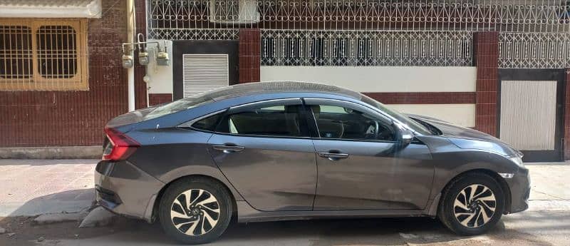 Honda Civic Prosmetic 2017 4