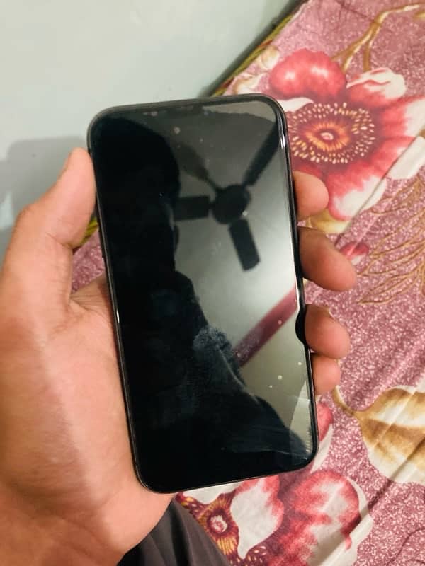 IPHONE 11 jv 64gb 0