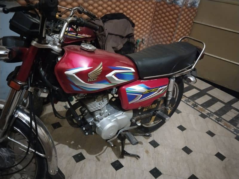 Honda 125 2022 1