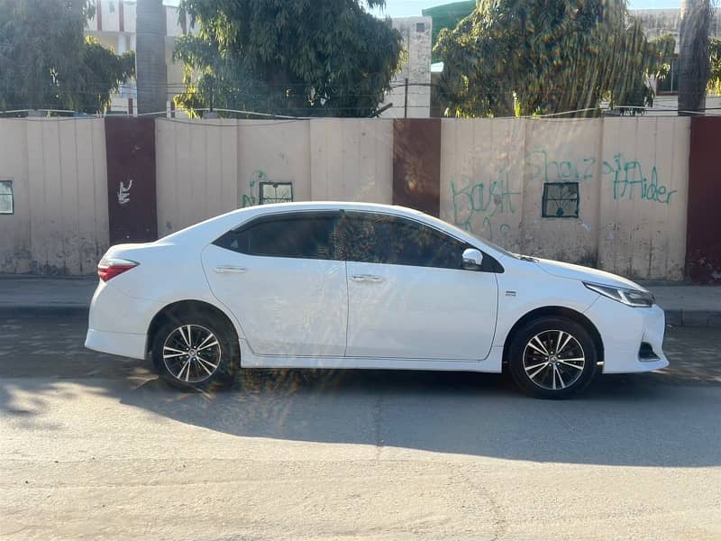 Toyota Corolla Altis x 1.6 Special Edition 2021 0