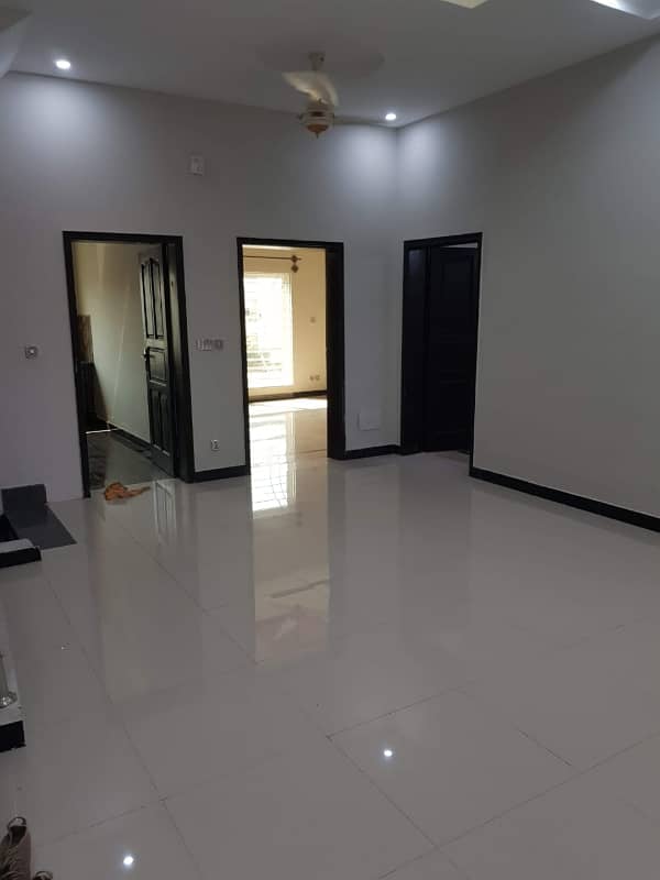 8 Marla Upper Portion for Rent 5