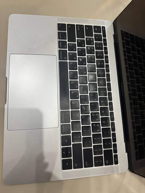 macbook pro 2017 1