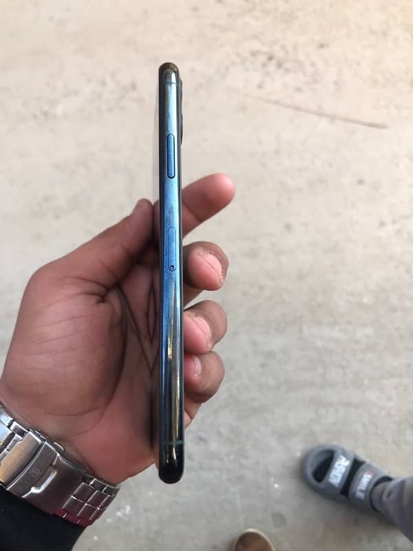 iPhone 11 pro max 64 gb jv 3