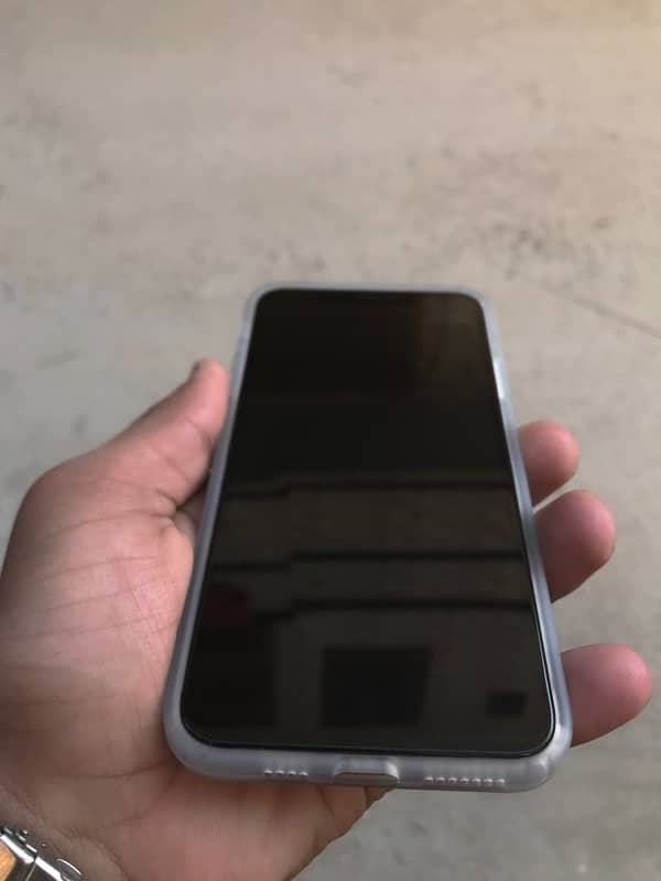 iPhone 11 pro max 64 gb jv 6