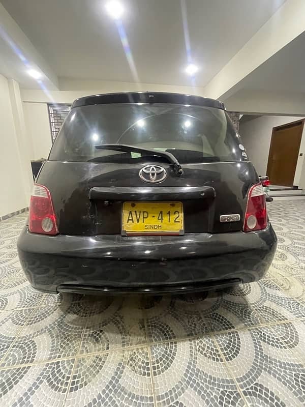 Toyota IST 2006 2