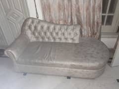 Dewan Sofa in good condition