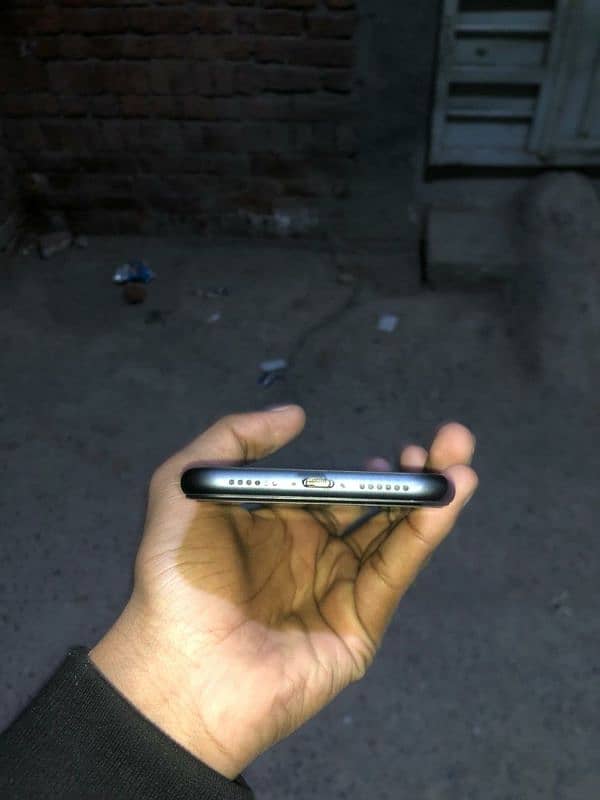 iPhone 11 for sale and exchange 7