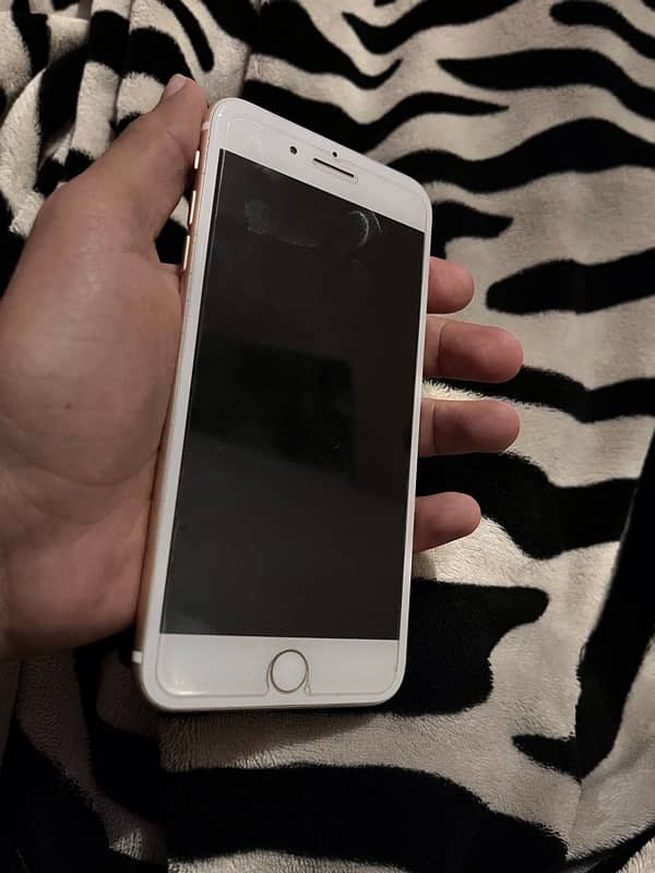 iphone 7 plus 128gb PTA 1