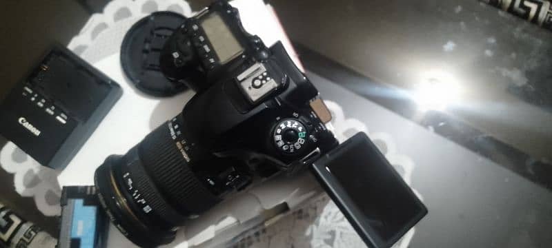 Canon 80D 1