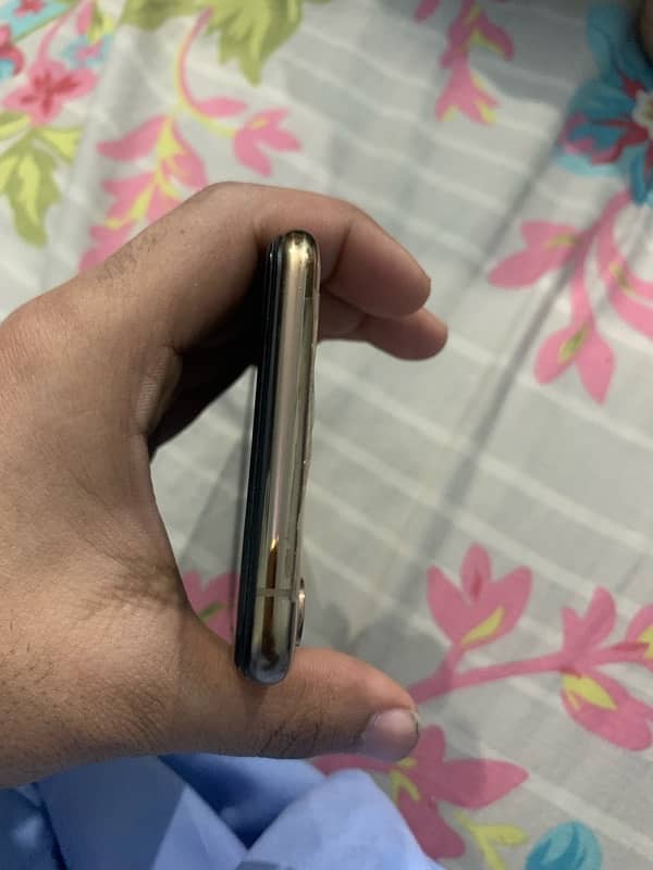 non pta iphone xs max 6