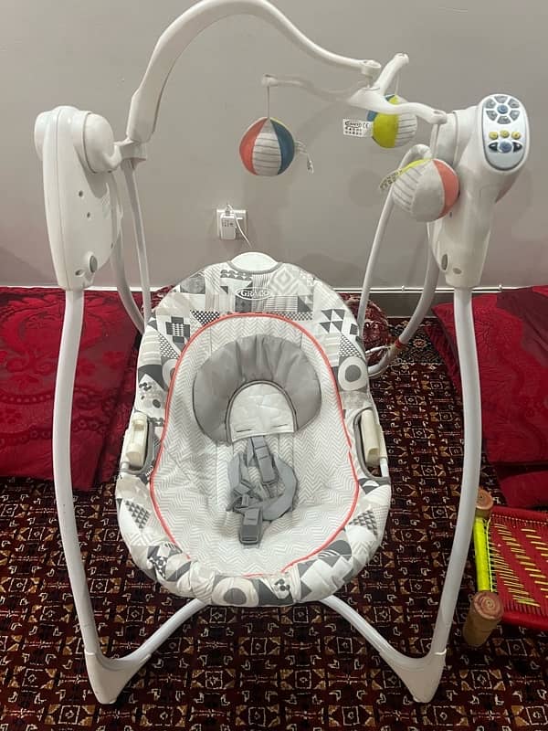 Zubaida’s Graco Baby Swing Bouncer 1