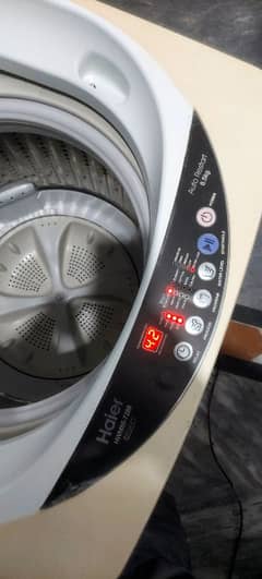 Haier 8.5 KG Fully Automatic Washing Machine Neat and clean